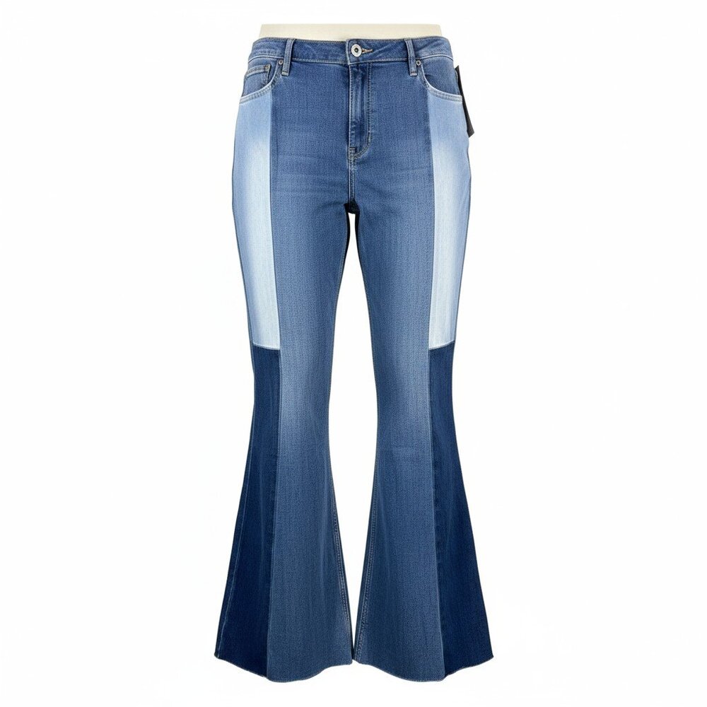 Women’s Two-Tone Patchwork Flare Jeans – 17L